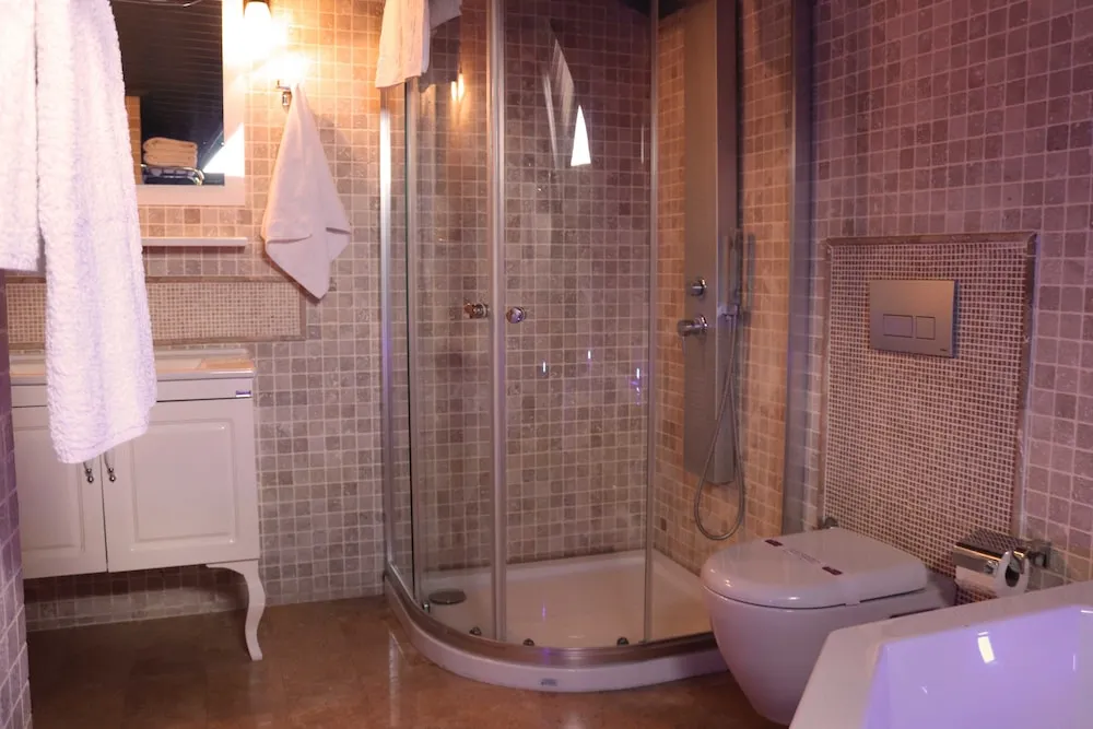 Superior Çatı Katı (Loft), 1 Yatak Odası, Sigara İçilmez, Kısmi Deniz Manzaralı