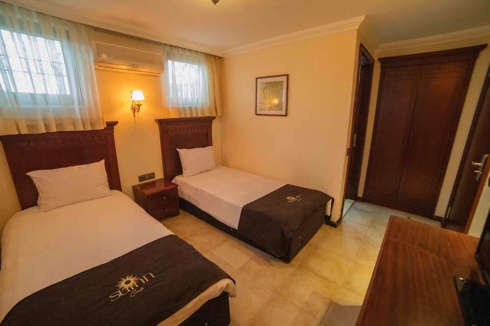 Bodrum Kat İki Ayrı Yataklı Oda
