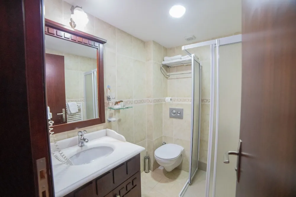 Bodrum Kat Çift Kişilik Oda