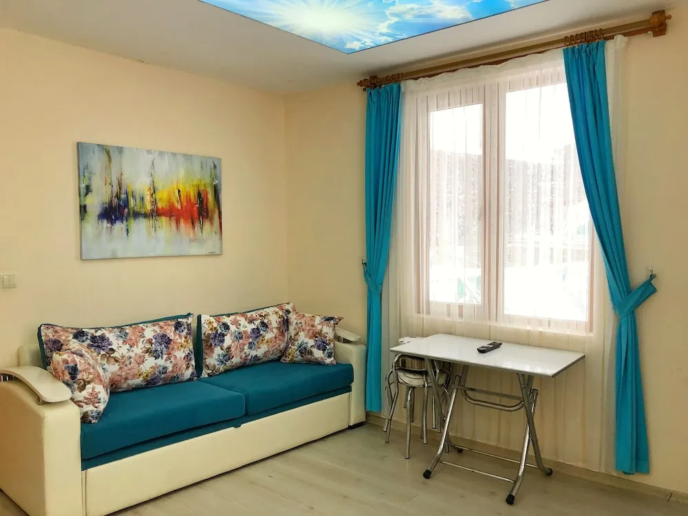 Apart Daire, Dağ Manzaralı