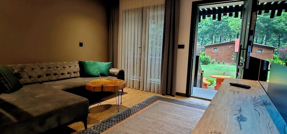 Exclusive Stüdyo Süit
