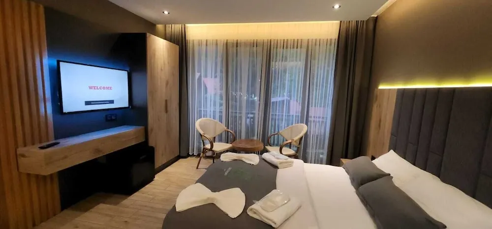Deluxe Stüdyo, Bahçe Manzaralı