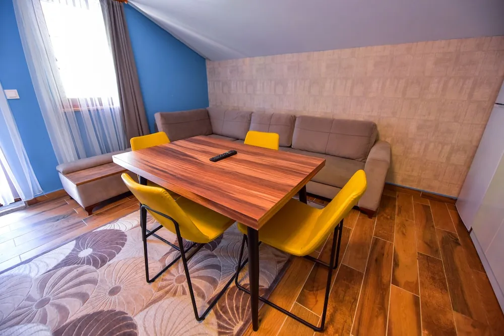 Çatı Katı (Loft), 1 Yatak Odası, Balkon, Dağ Manzaralı