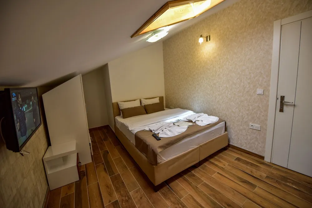 Çatı Katı (Loft), 1 Yatak Odası, Balkon, Dağ Manzaralı