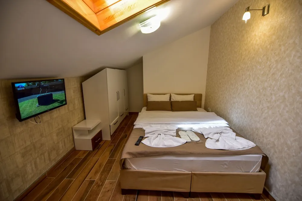 Çatı Katı (Loft), 1 Yatak Odası, Balkon, Dağ Manzaralı
