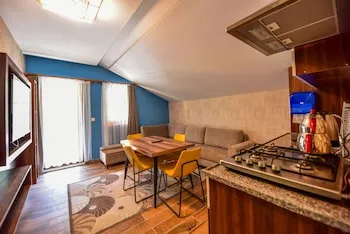 Hirande Otel