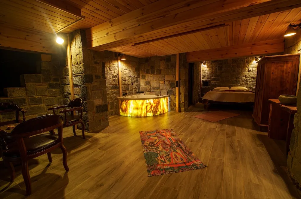 Comfort Oda, 1 Büyük (Queen) Boy Yatak, Bahçe Manzaralı