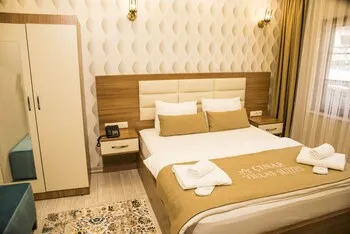 Çınar Villas & Suites