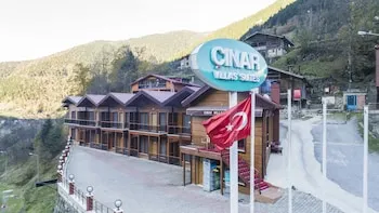 Çınar Villas & Suites