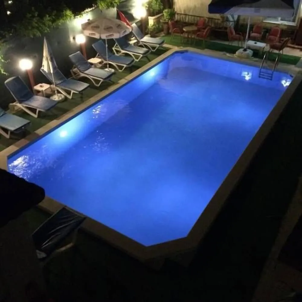 Açık/kapalı havuz