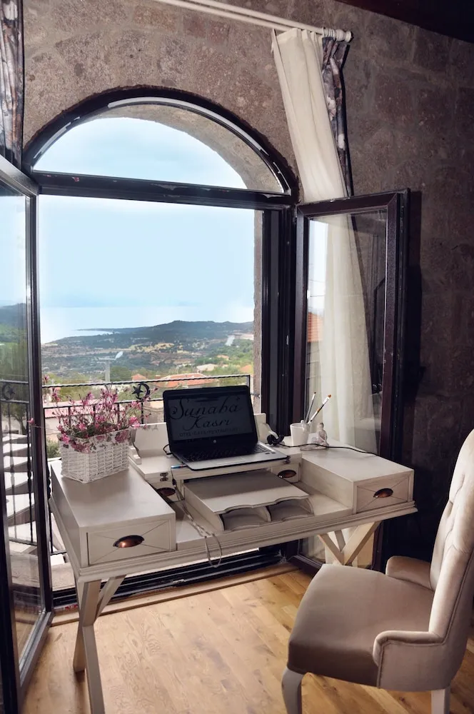 Süit, Deniz Manzaralı