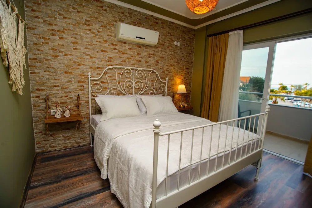 Deluxe Oda, Birden Çok Yatak, Sigara İçilmez, Deniz Manzaralı