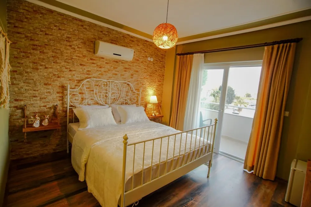 Deluxe Oda, Birden Çok Yatak, Sigara İçilmez, Deniz Manzaralı