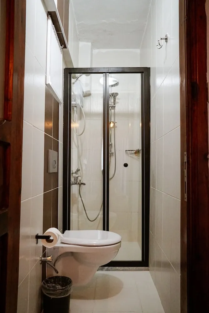 Comfort Tek Büyük Yataklı Oda, 1 Çift Kişilik Yatak, Sigara İçilmez, Deniz Manzaralı