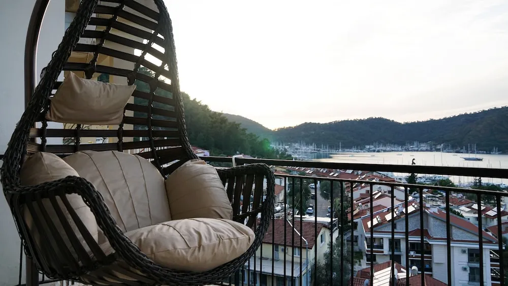 Comfort Tek Büyük Yataklı Oda, 1 Çift Kişilik Yatak, Sigara İçilmez, Deniz Manzaralı
