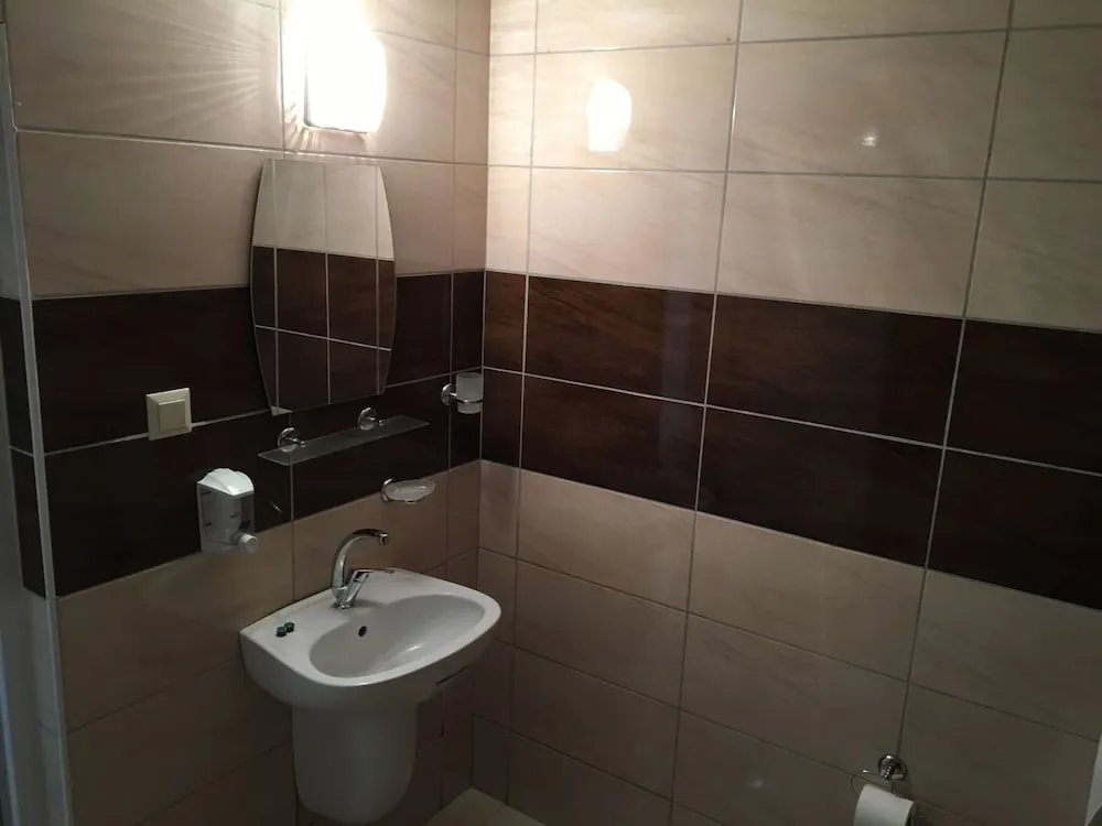 Standard Üç Kişilik Oda