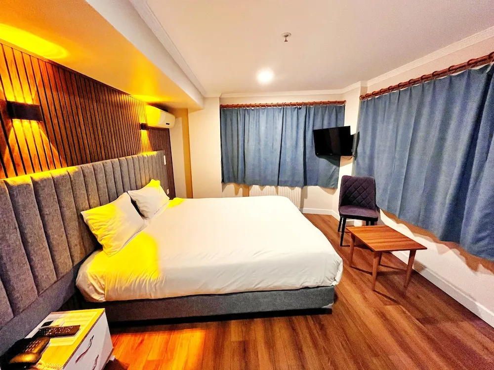 Deluxe Tek Büyük Yataklı Oda, Deniz Manzaralı