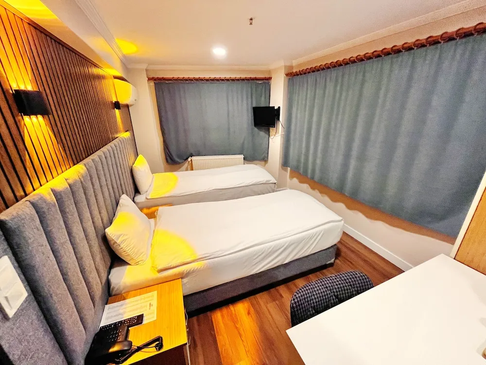 Deluxe İki Ayrı Yataklı Oda