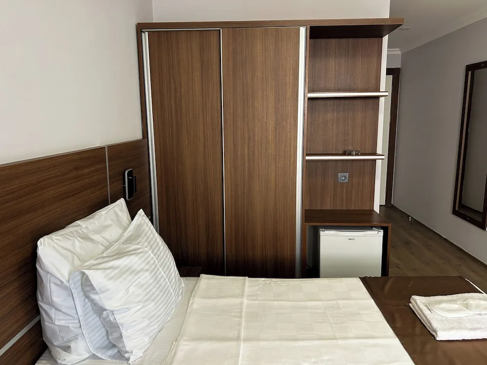 Economy İki Ayrı Yataklı Oda