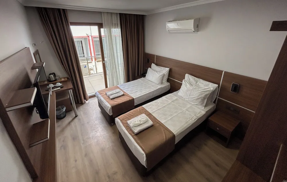 Economy İki Ayrı Yataklı Oda