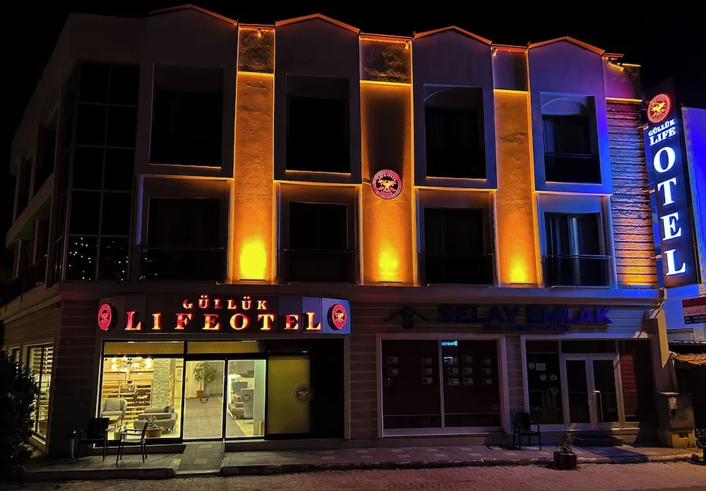 Güllük Life Hotel