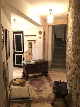 Sayeban Otel
