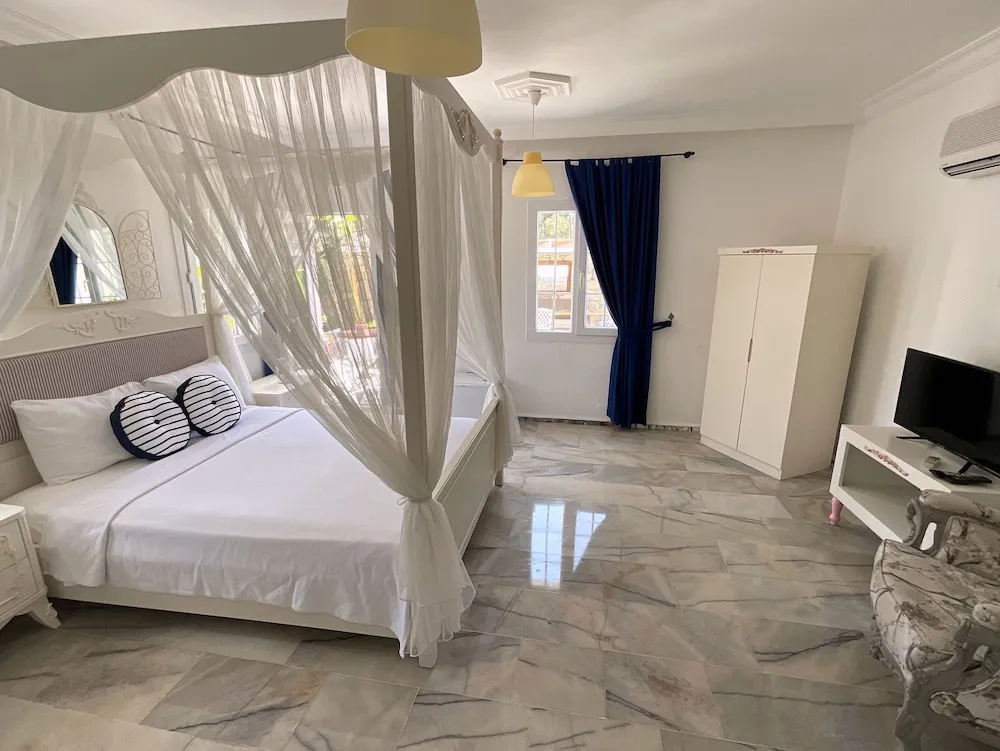 Tek Büyük Yataklı Oda