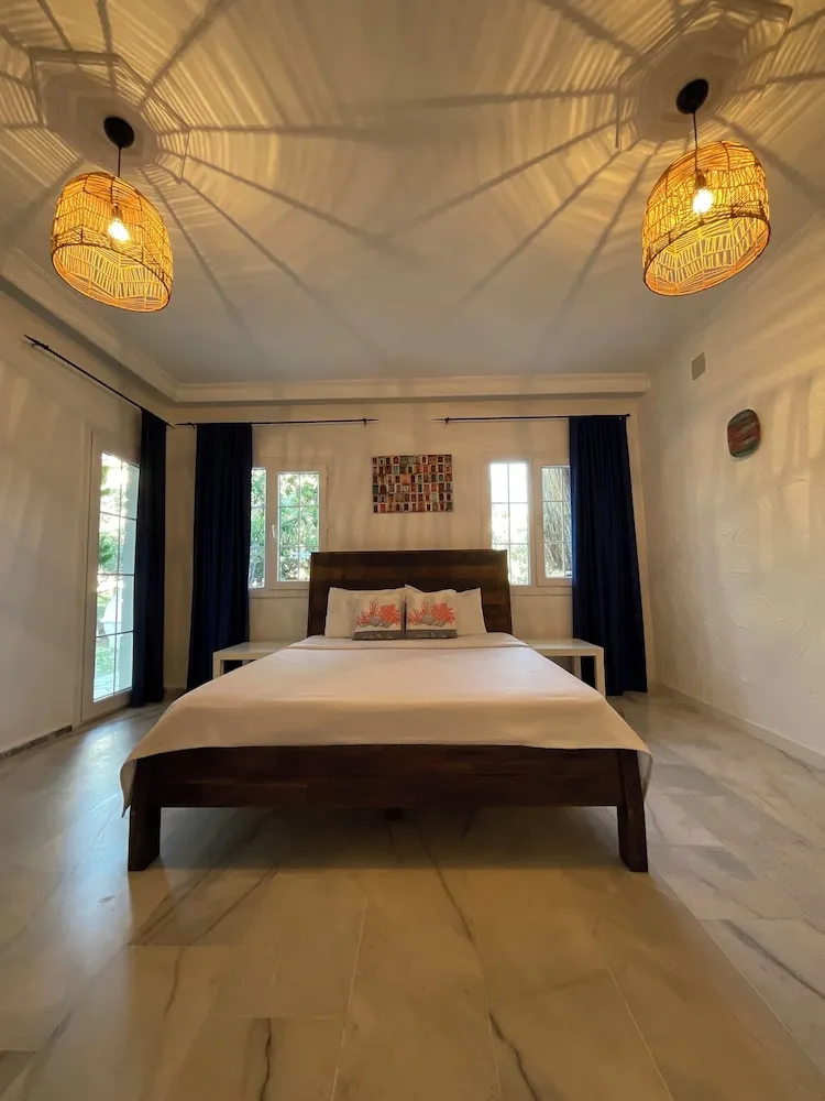 Tek Büyük Yataklı Oda