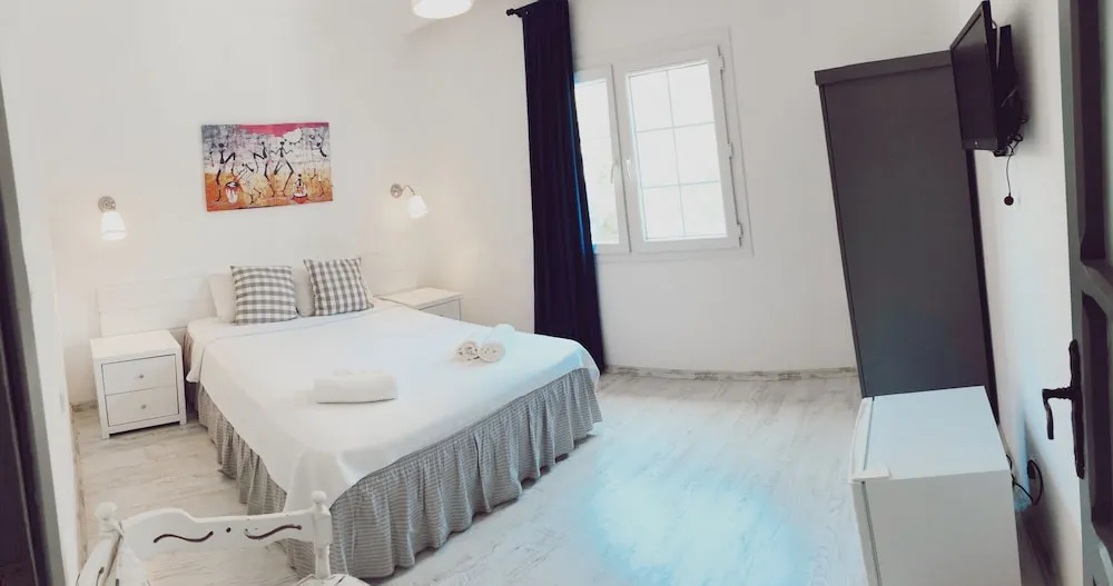 Standard Dört Kişilik Oda