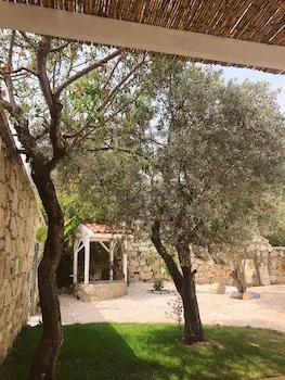 Temucin Hotel