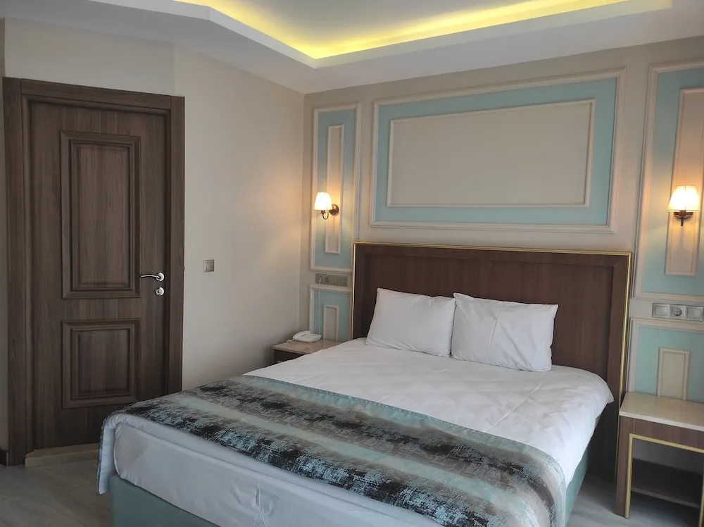 Deluxe Tek Büyük veya İki Ayrı Yataklı Oda
