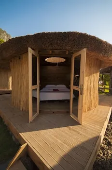 Chakra Beach Kabak