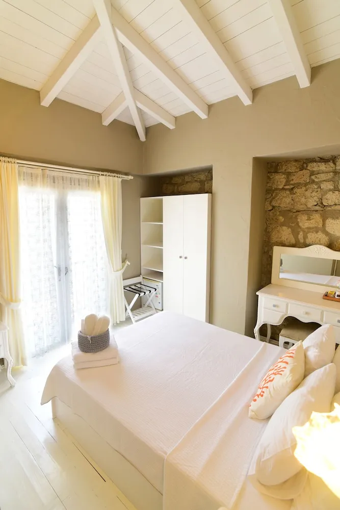 Deluxe Tek Büyük Yataklı Oda, Balkon