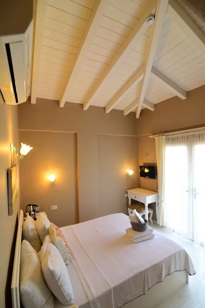 Deluxe Tek Büyük Yataklı Oda, Balkon