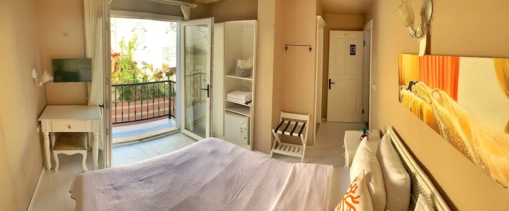 Deluxe Tek Büyük Yataklı Oda, Balkon