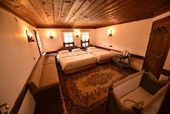 Sarı Konak Otel