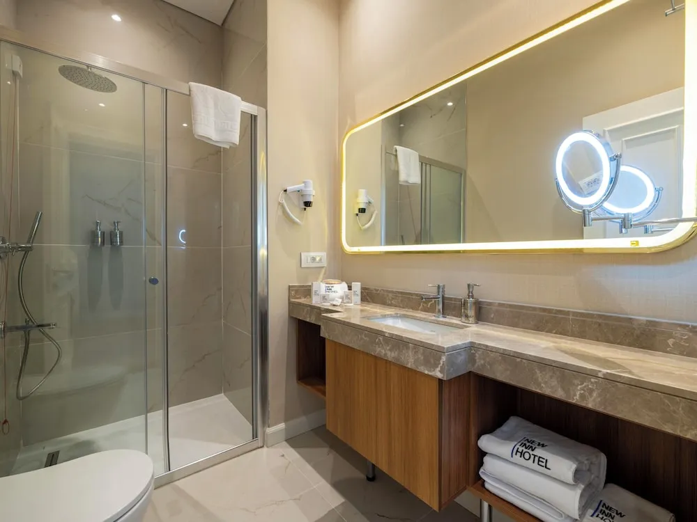 Çatı Katı Süiti (Penthouse)