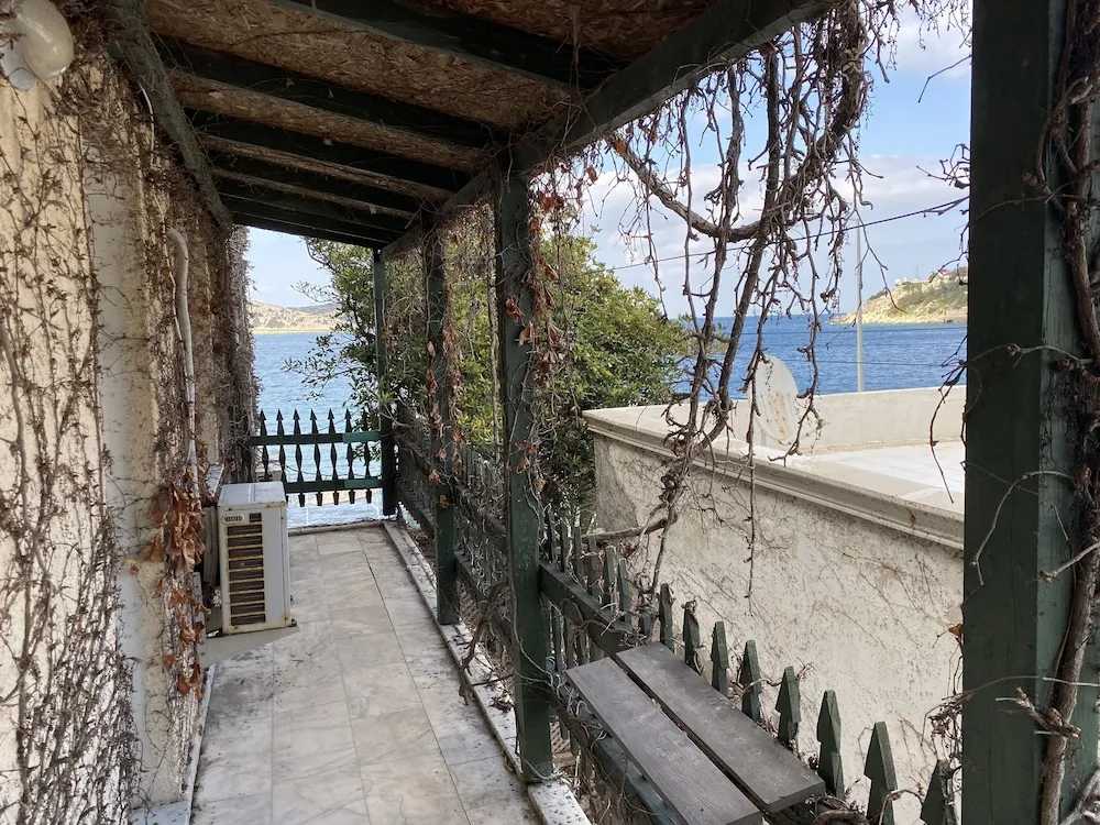 Bahçe Cephe Oda