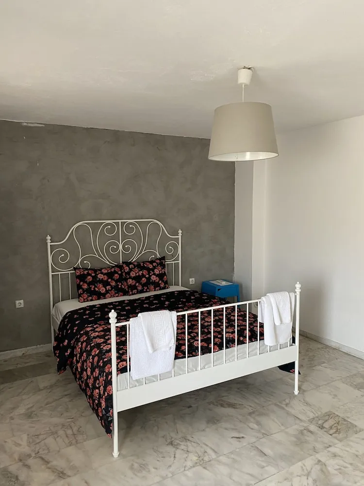 Bahçe Cephe Oda