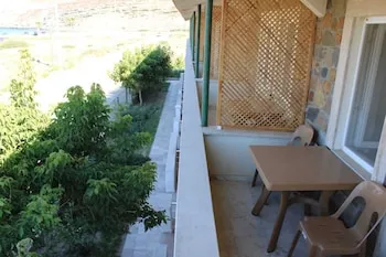 Gökçeada Batıhan Otel