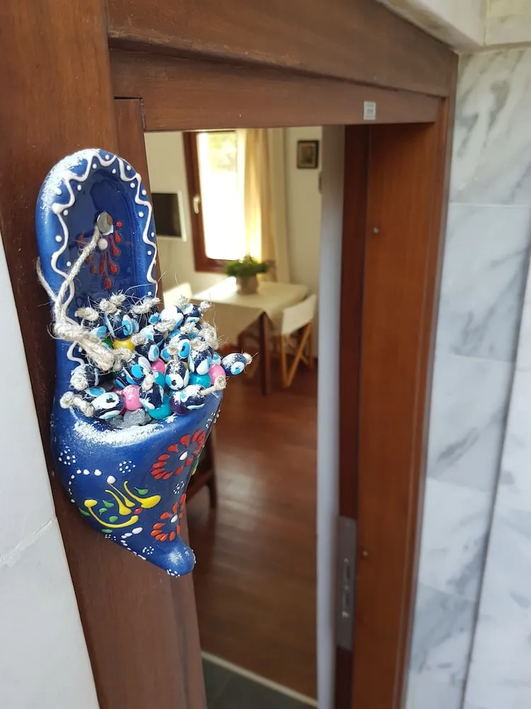 Family Apartment, 2 Bedrooms with Kitchen and Pool View