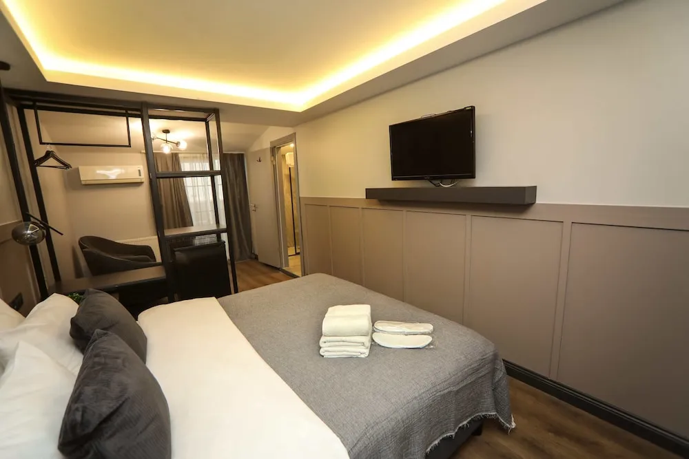 Deluxe Standard Room