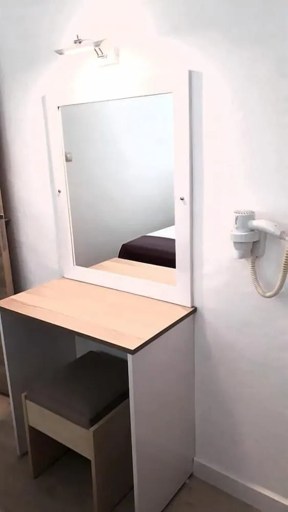 Comfort Apart Daire, 2 Yatak Odası, Küçük Mutfak