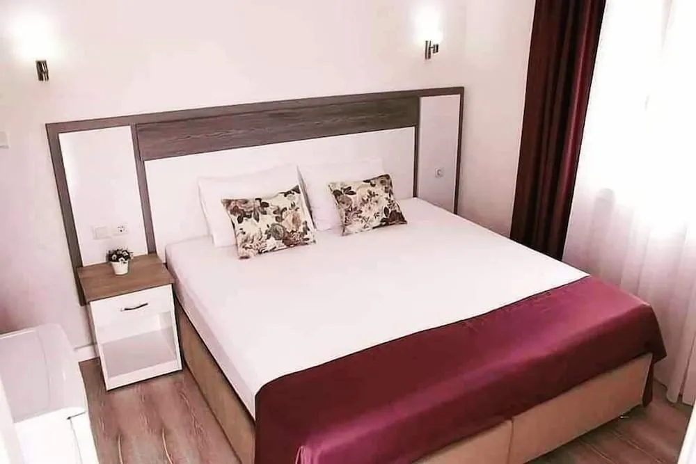 Comfort Apart Daire, 2 Yatak Odası, Küçük Mutfak