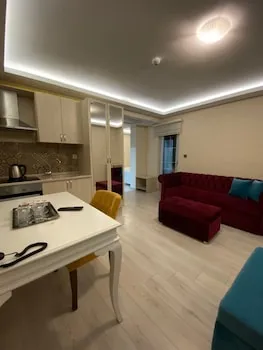 Gold Mina Hotel