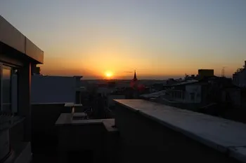 Yaztur Hotel