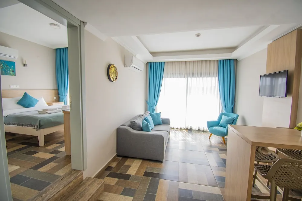 Apart Daire, Deniz Manzaralı
