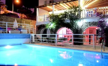 Ayisigi Hotel