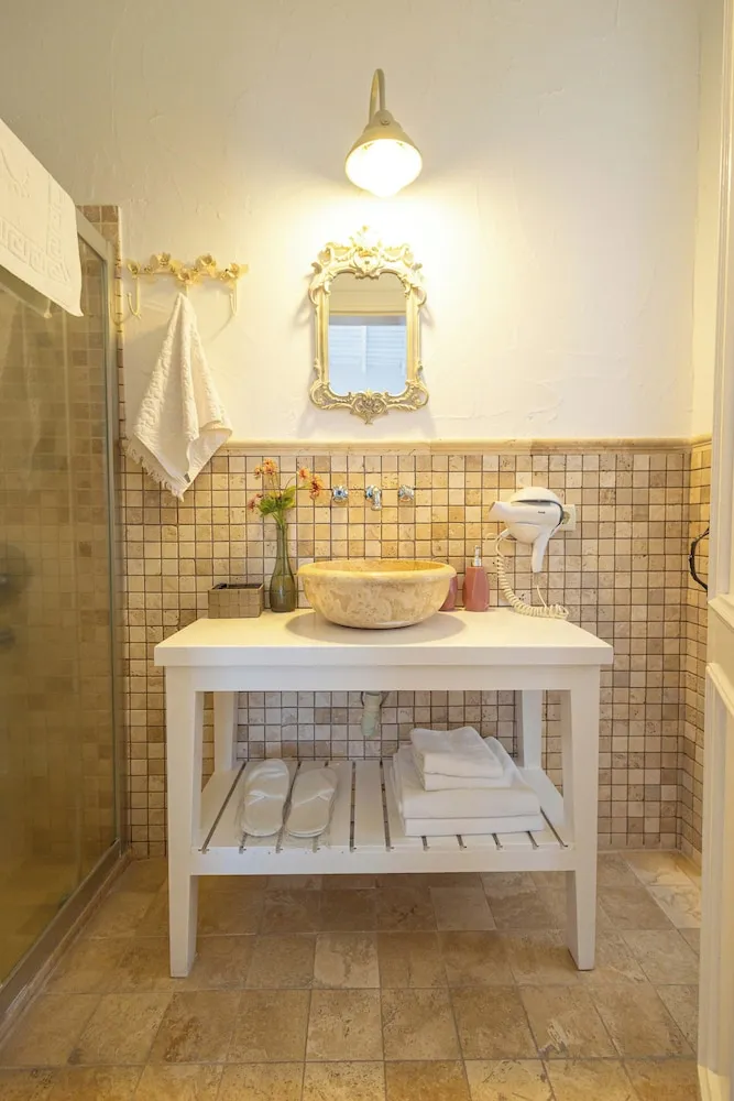 Deluxe Tek Büyük Yataklı Oda, Balkon