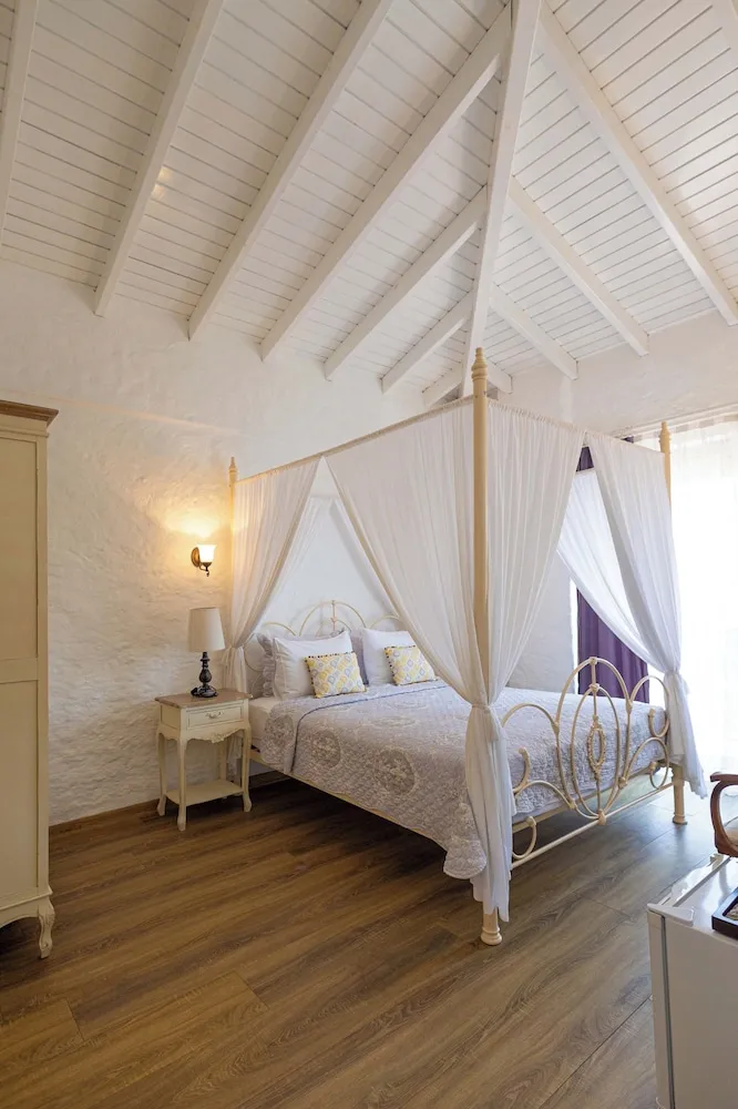 Deluxe Tek Büyük Yataklı Oda, Balkon